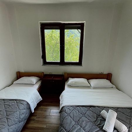 Lazer Cardaku Guesthouse Valbone Exterior photo