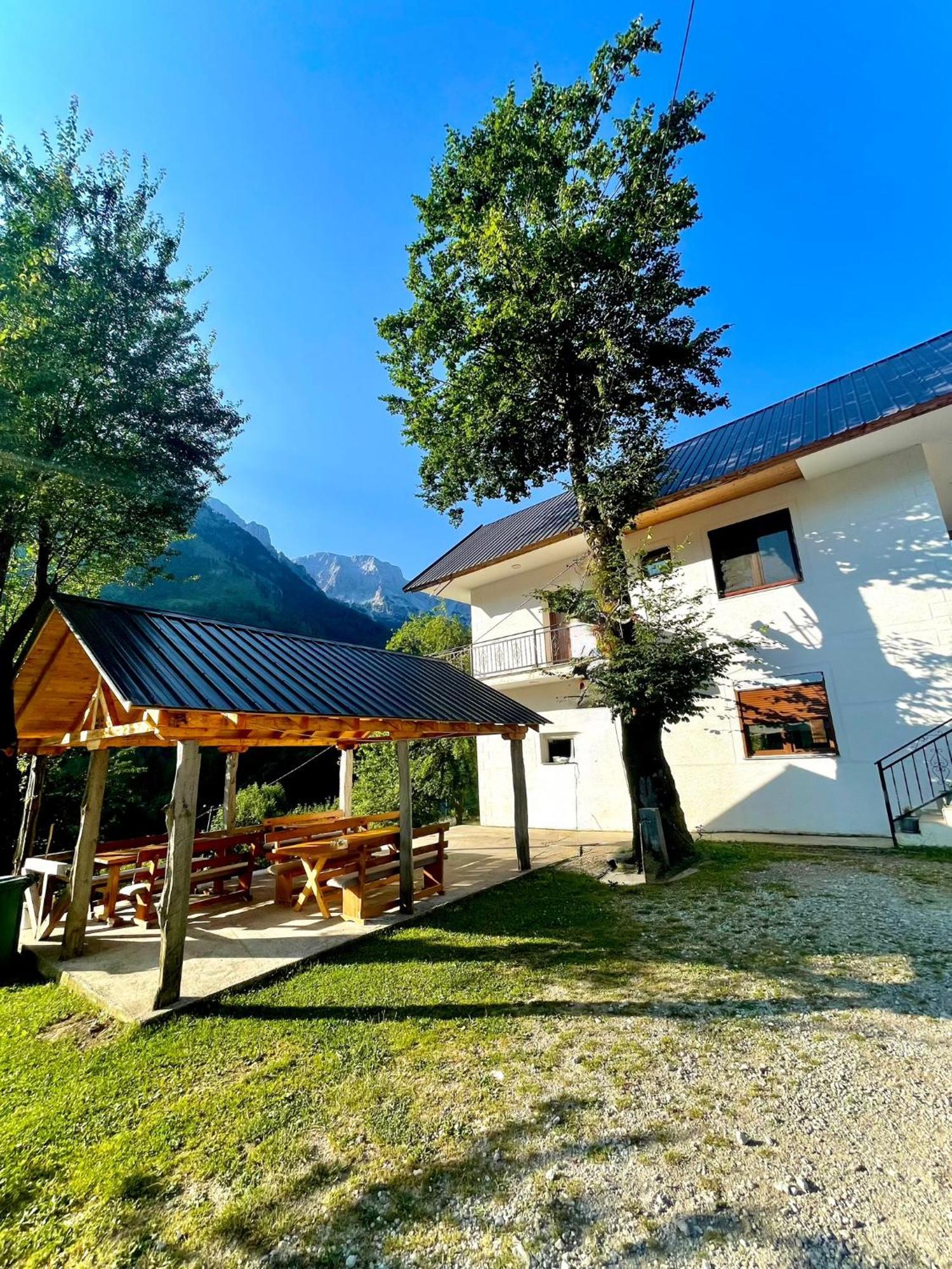 Lazer Cardaku Guesthouse Valbone Exterior photo